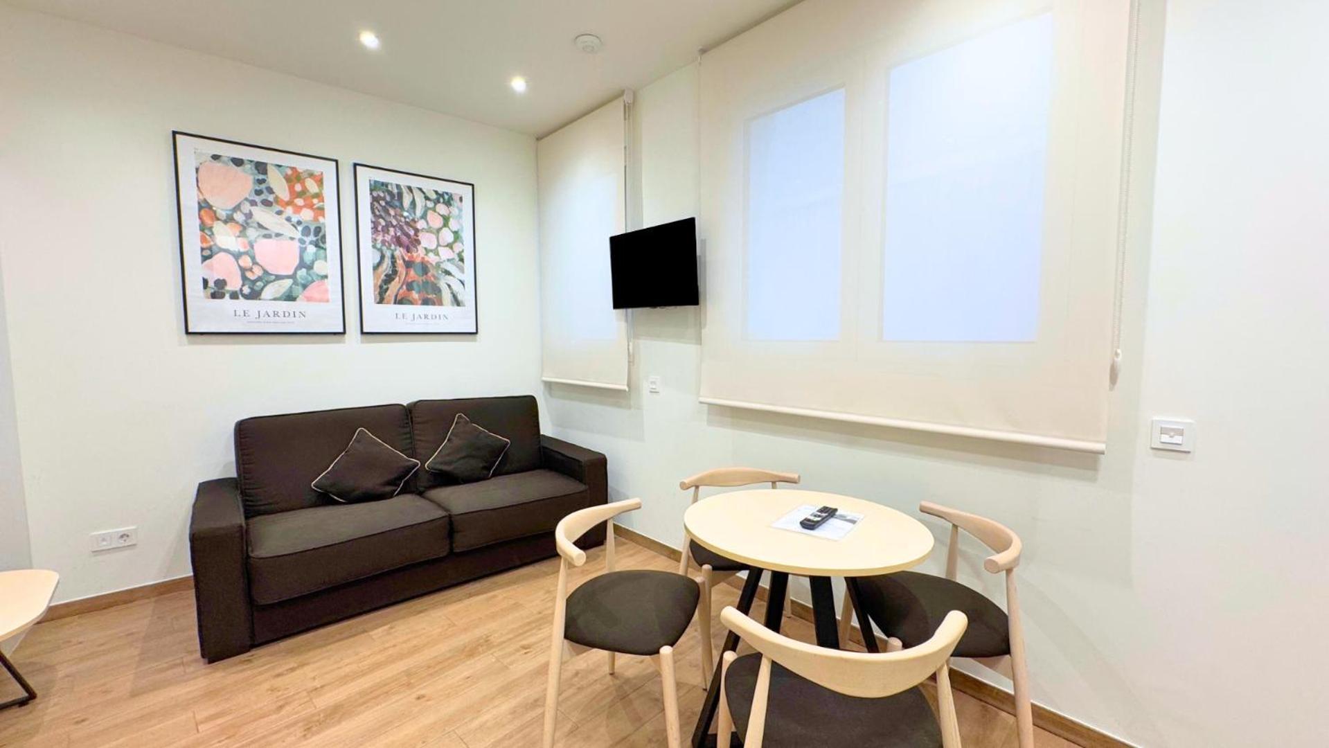 Apartamentos Centro Jardines Madrid Esterno foto